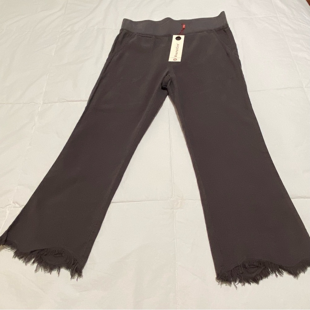 Wearables Dark Gray Frayed Hem Pants